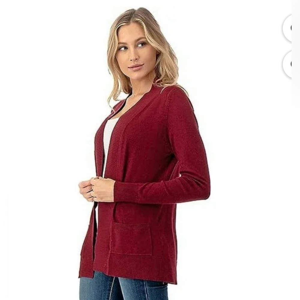 Cielo NWT Women’s Plus Size 2XL Burgundy Open Front Cardigan Front Pockets Knit